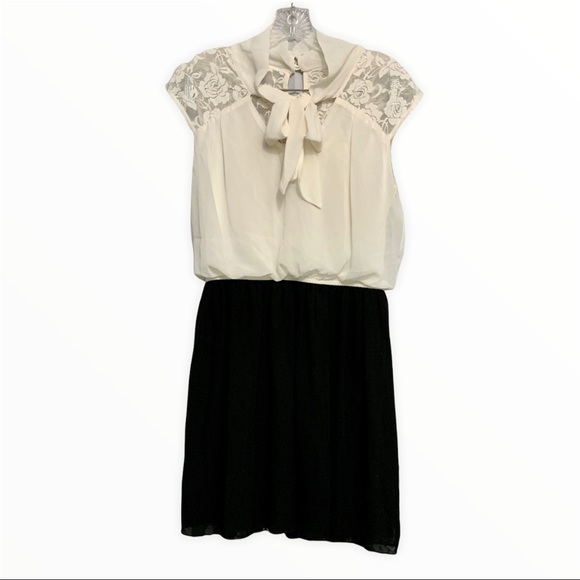 ⚡️Sweet storm dress⚡️ - Picture 2 of 6